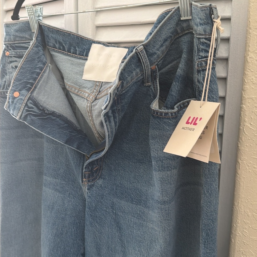 MOTHER The Lil' Dodger Sneak Wide Leg Jeans  NWT 
Strike a Pose Petit size 34 - Picture 6 of 16
